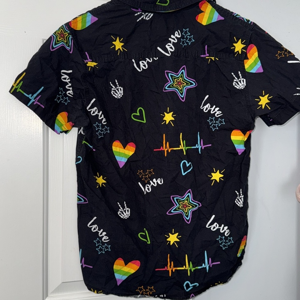 Black and Rainbow Button-Up Medium - Picture 6 of 8